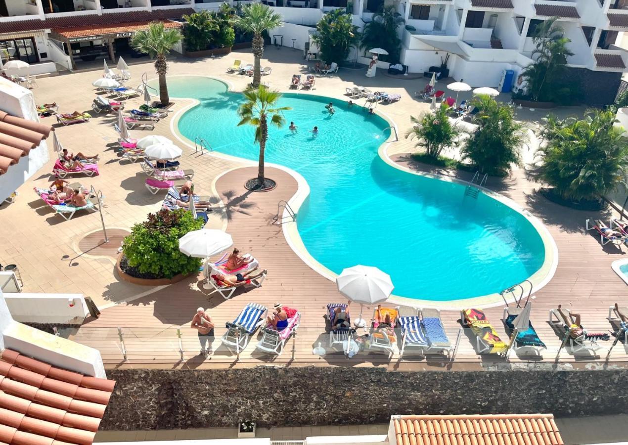 Sea View Penthouse With Large Terrace Daire Los Cristianos  Dış mekan fotoğraf