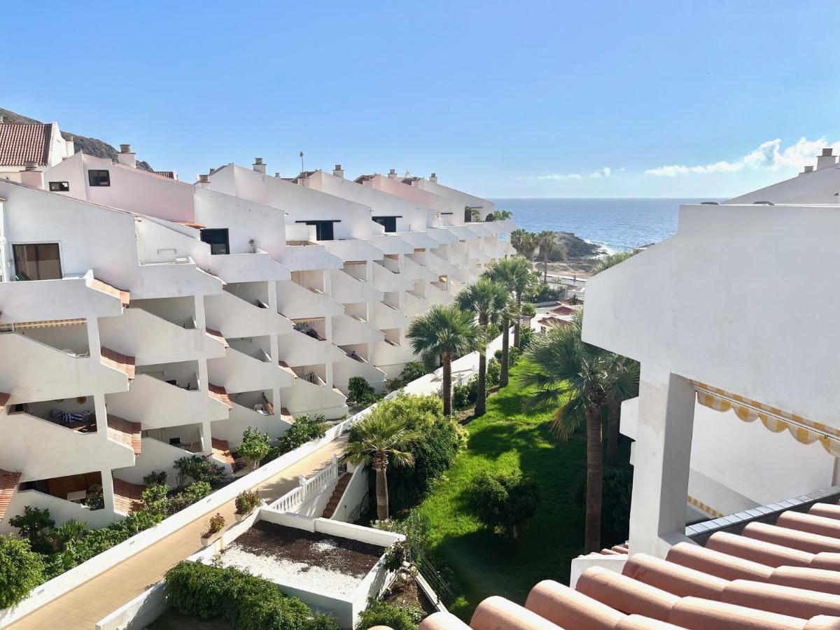 Sea View Penthouse With Large Terrace Daire Los Cristianos  Dış mekan fotoğraf