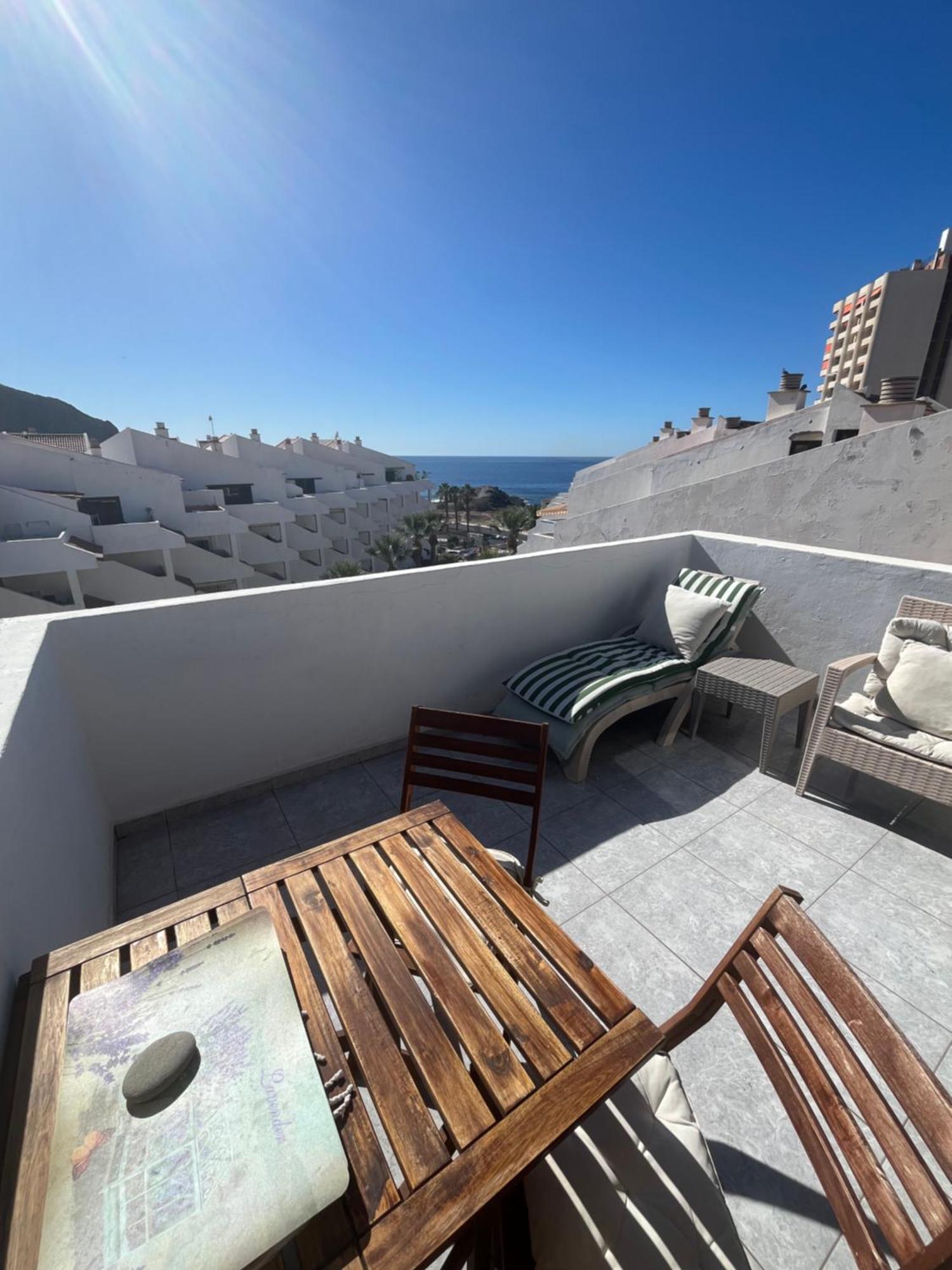 Sea View Penthouse With Large Terrace Daire Los Cristianos  Dış mekan fotoğraf