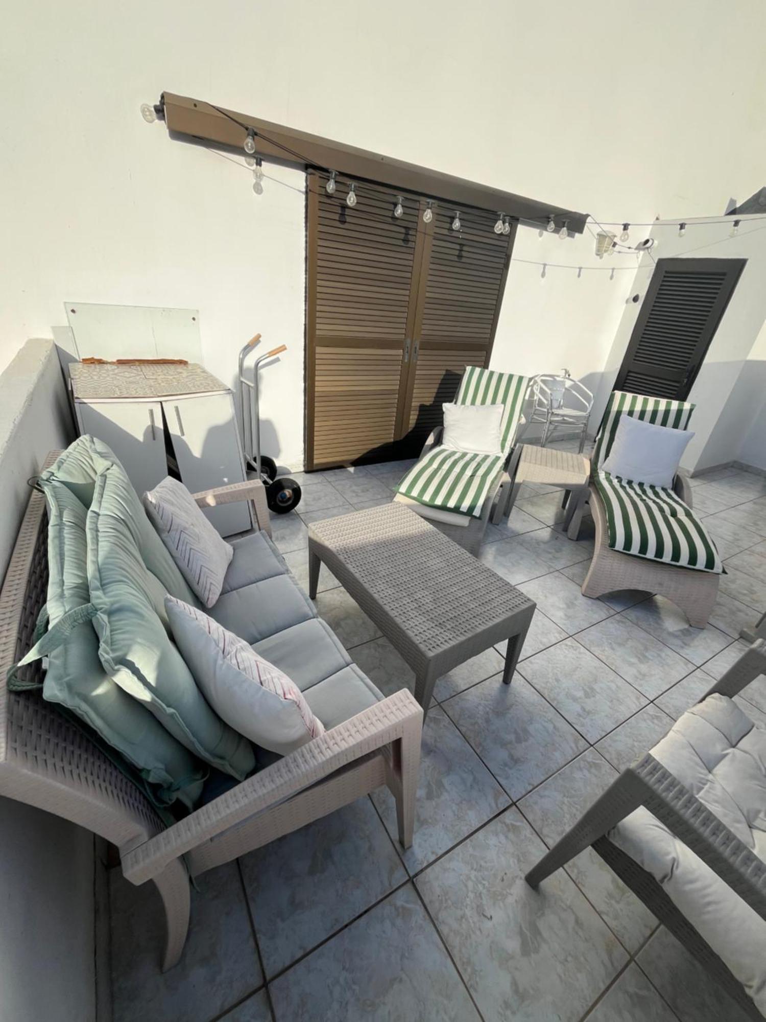 Sea View Penthouse With Large Terrace Daire Los Cristianos  Dış mekan fotoğraf